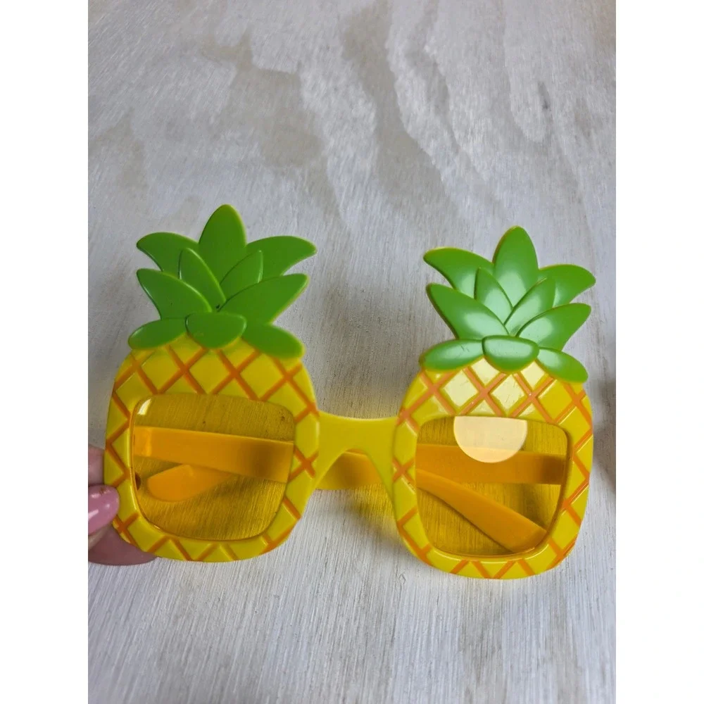 Kids Novelty Party Sunglasses Lot 4 Pack Pineapple Ice Cream Sombrero Dinosaur
